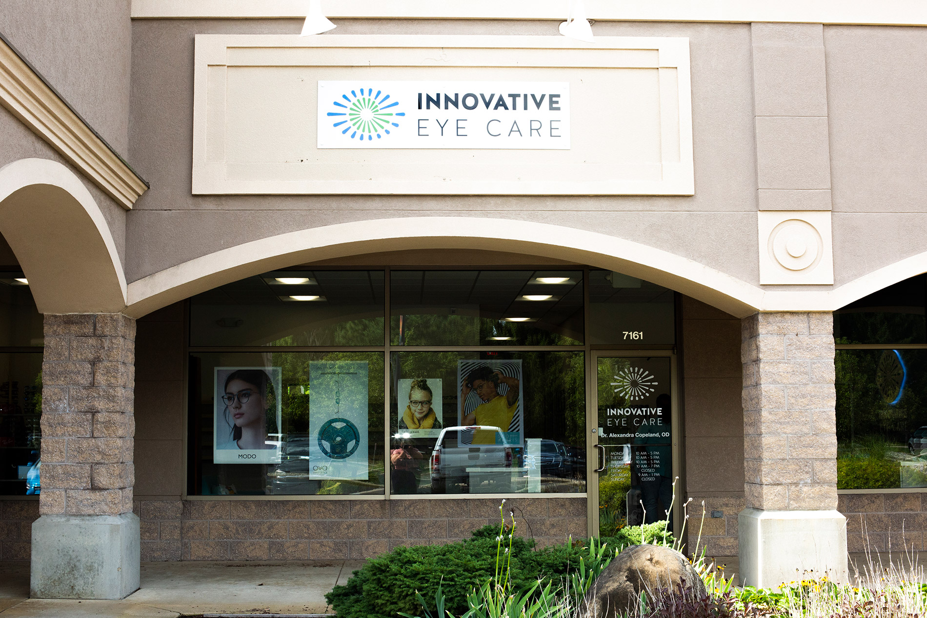 Color Contact Lenses in Kalamazoo l Innovative Eye Care